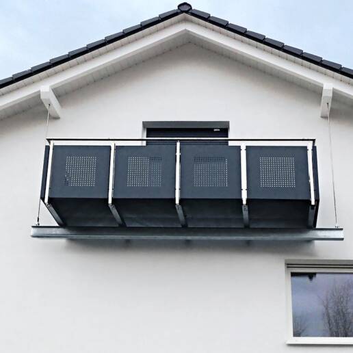 Balkon-Lochblech-Metallkonstruktion von NEV-Edelstahl